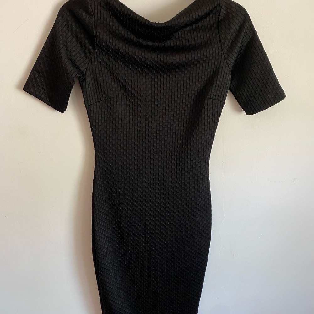 Zara Black Textured Wiggle Dress Goth Pin Up Rockabilly Size 5 Corporate Goth